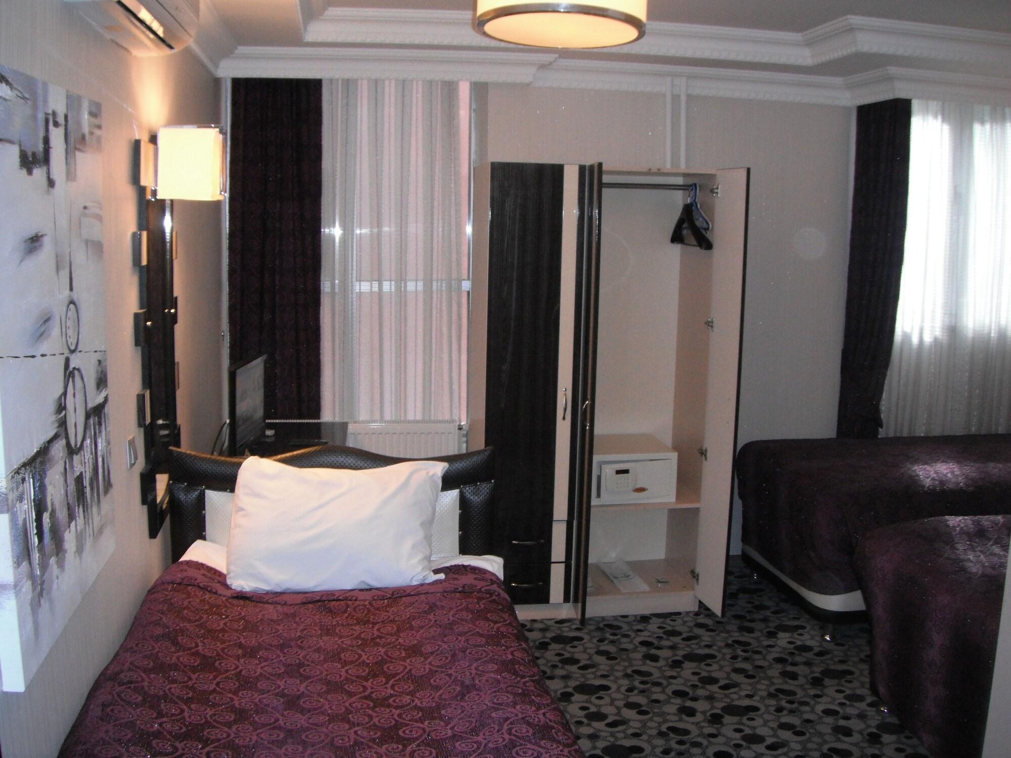 Ankara Risiss Hotel ภายนอก รูปภาพ