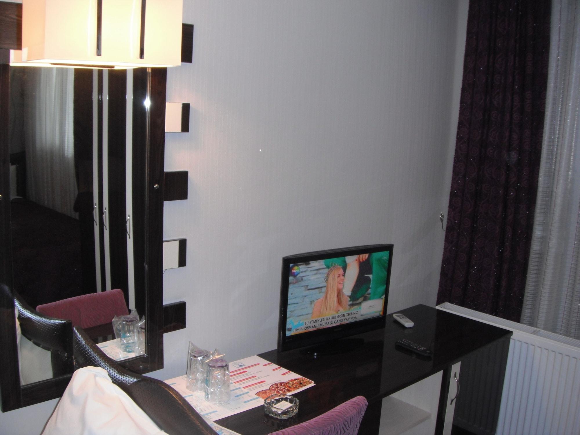 Ankara Risiss Hotel ภายนอก รูปภาพ