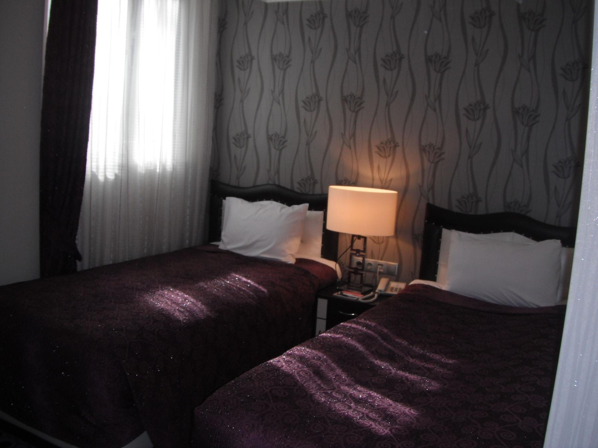 Ankara Risiss Hotel ภายนอก รูปภาพ