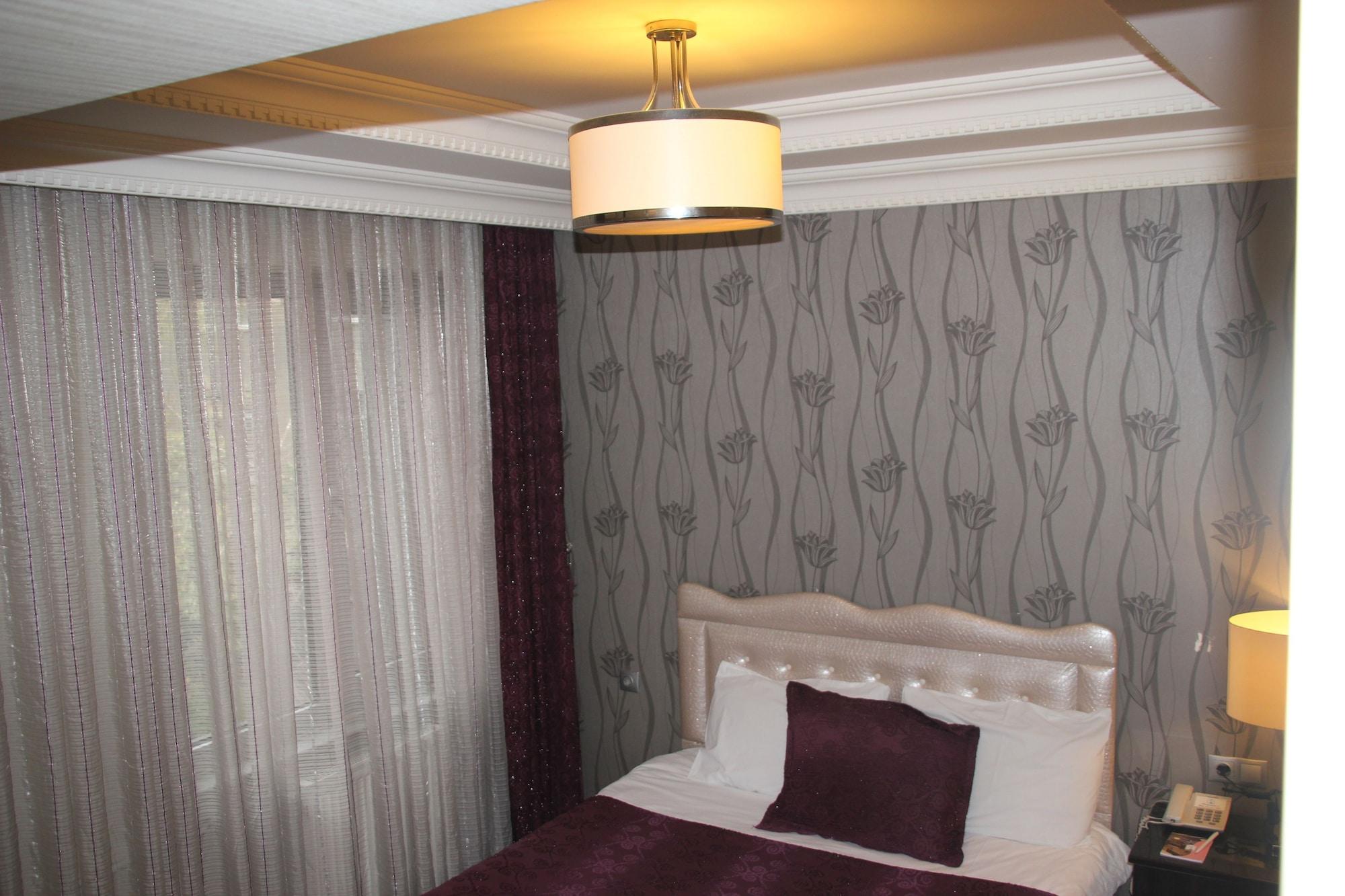 Ankara Risiss Hotel ภายนอก รูปภาพ